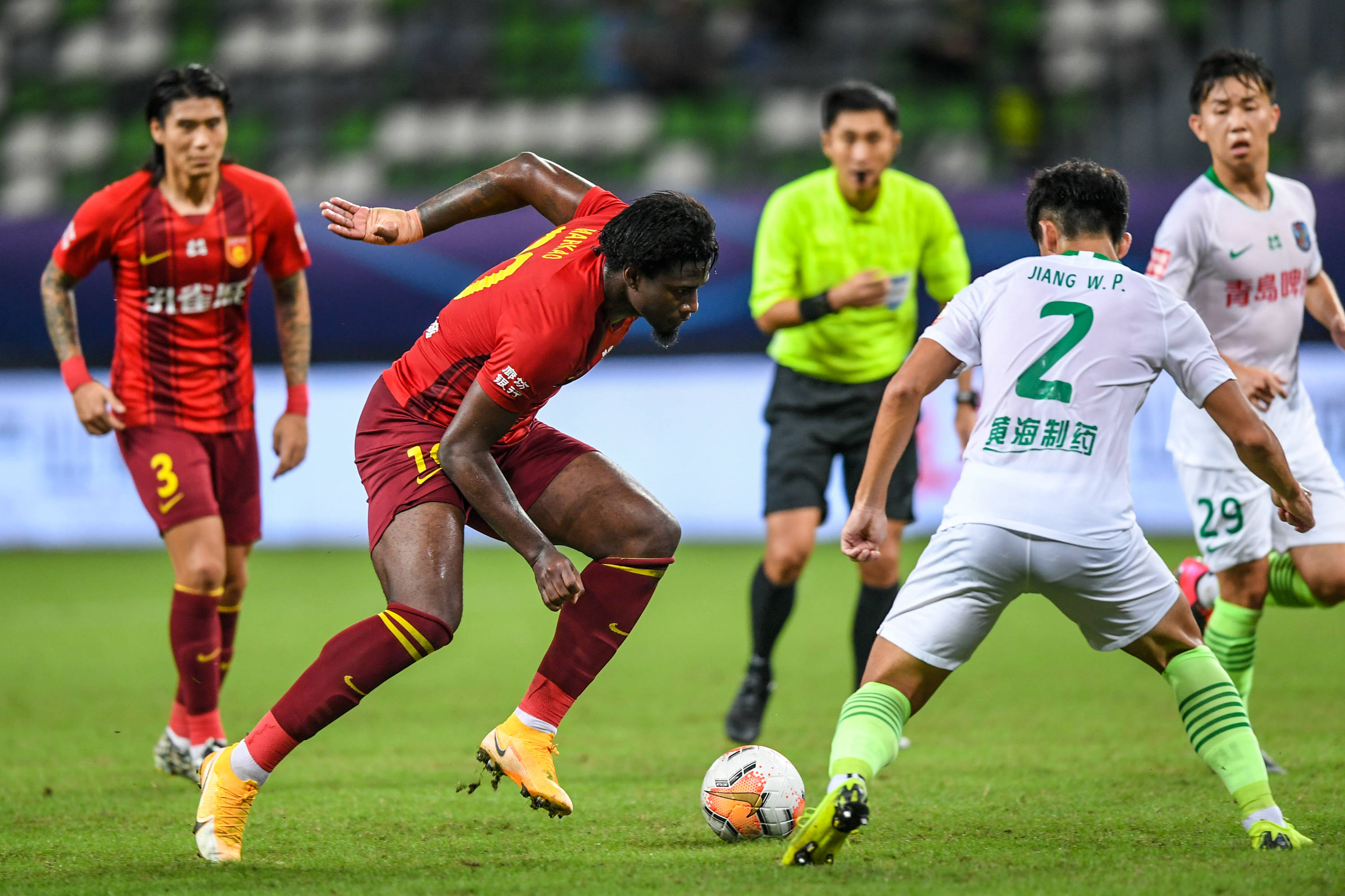 国王官方：德拉维多瓦和布鲁斯可以出战对阵野猫