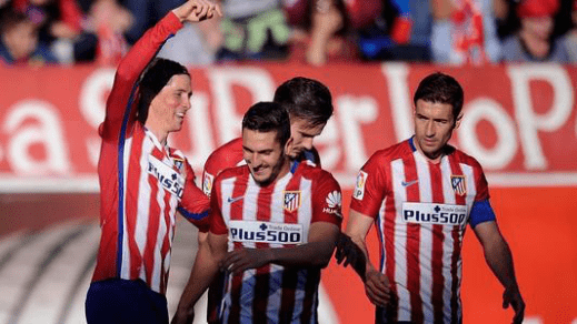 拦都拦不住！对手疑肘击队友，梅西出头“教育”阿根廷老乡