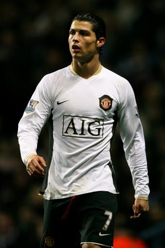 都体：弗拉霍维奇可能缺席尤文20场比赛，包括多场关键战役